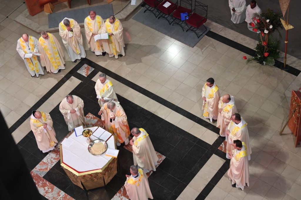 Qu&rsquo;apporte l&rsquo;eucharistie ?