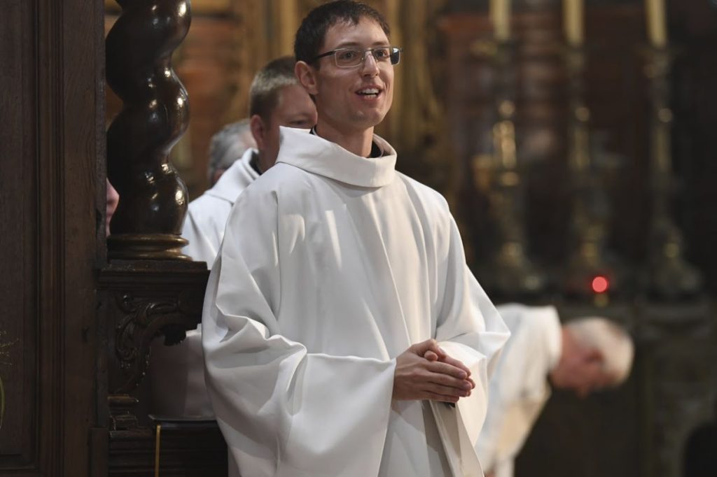 Ordination diaconale en vue du presbytérat - Maxence DUBOIS