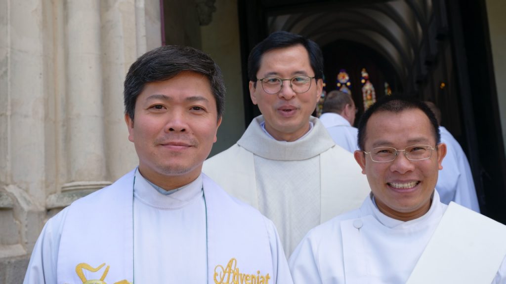 Ordination diaconale  en vue du presbytérat d'Anthony NGUYEN VAN LOI 
