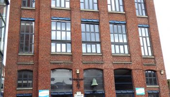 Église_St-Vincent-de-Paul Par VVVCFFrance — Travail personnel, CC BY-SA 4.0, https://commons.wikimedia.org/w/index.php?curid=59590985