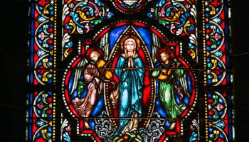 l'immaculée conception vitrail chapelle absidiale notre dame de la treille lille