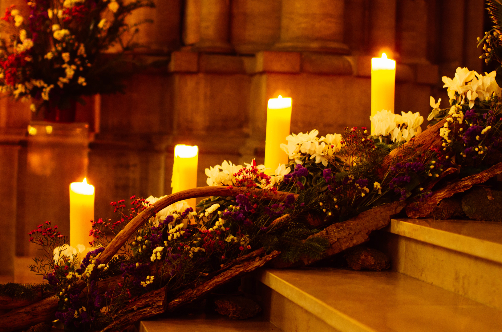 composition florale noël cathédrale notre dame de la treille 5