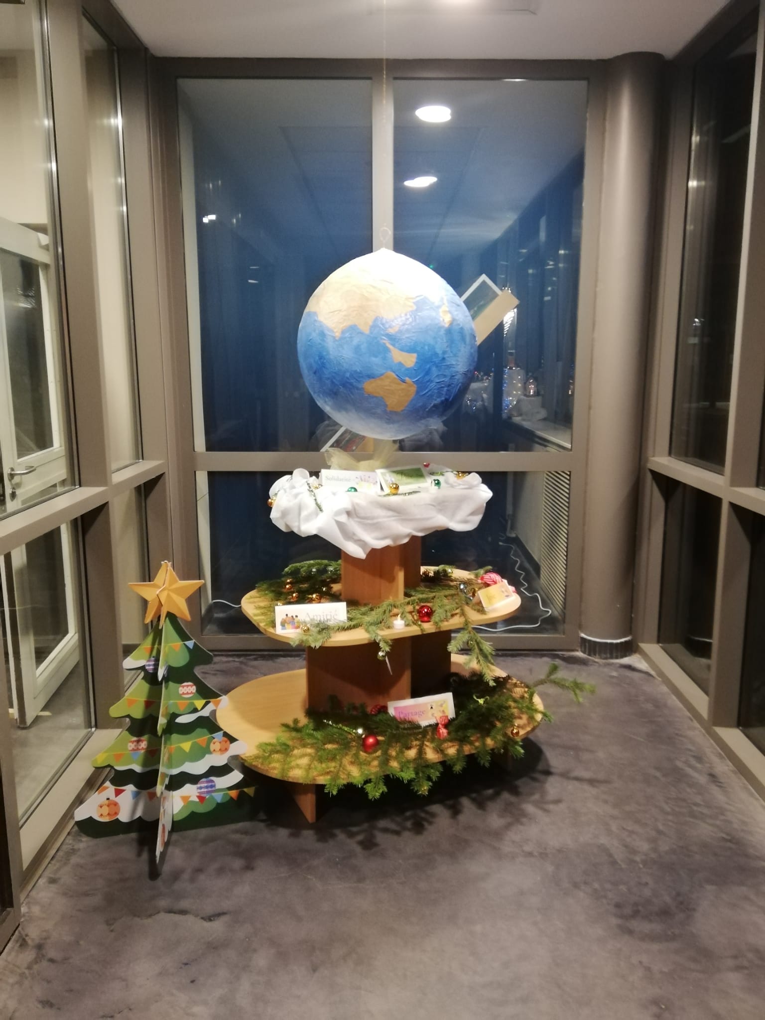 Decoration 2