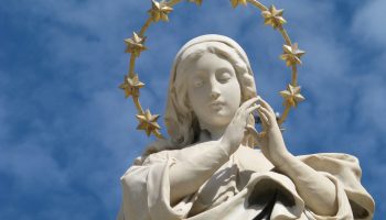 Téléchargez-les-photos-:-mère-de-Dieu---en-image-libre-de-droit