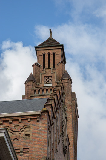 Eglise-ND-de-Lourdes2