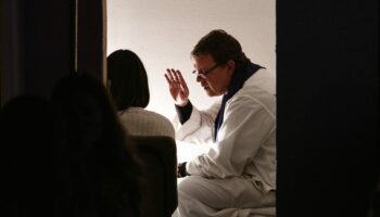 josh-applegate-_TgzNXPF9IM-unsplash-scaled-e1698890935239