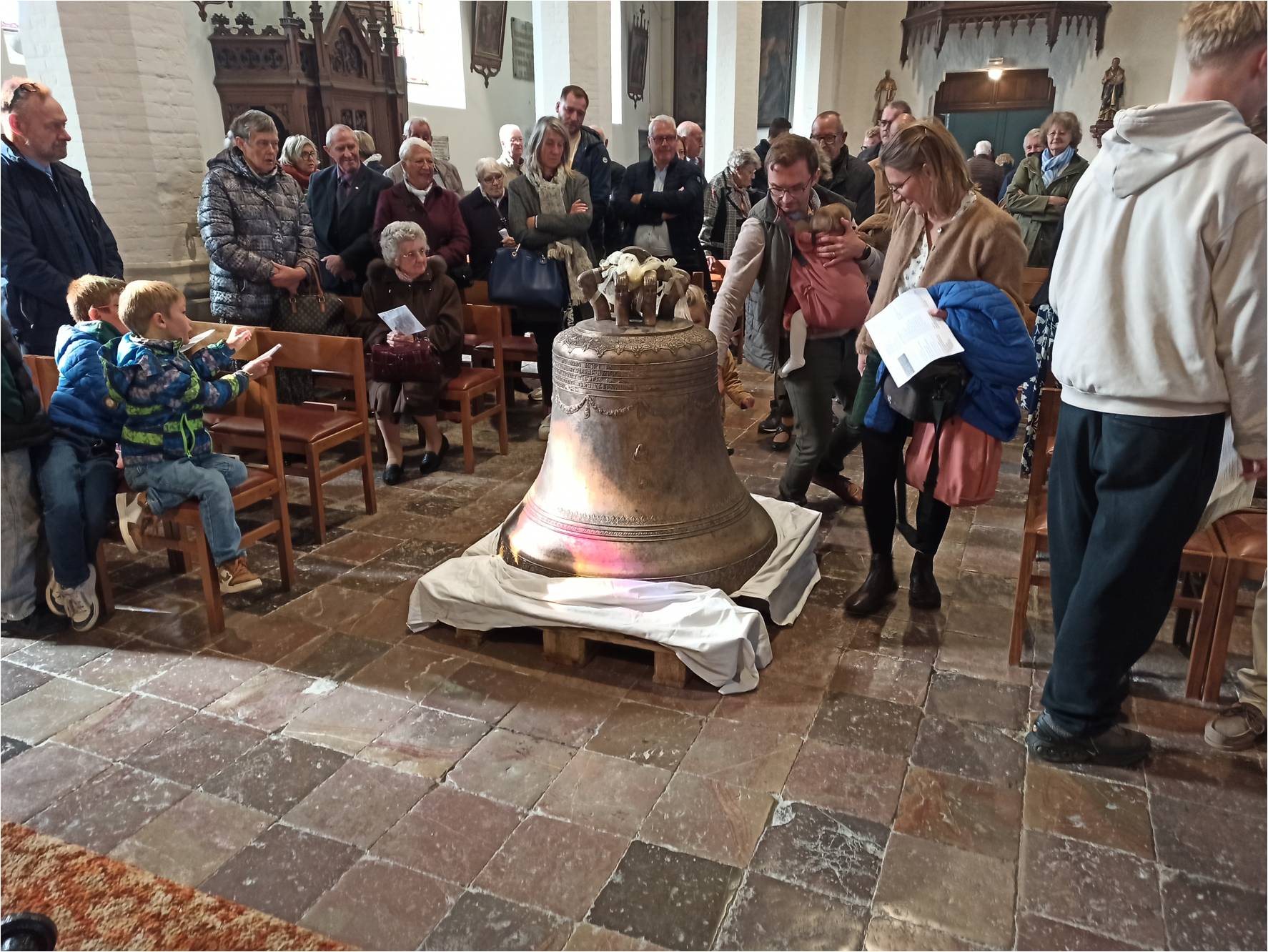 Saint-Pierre-Brouck-Cloche-2025-07