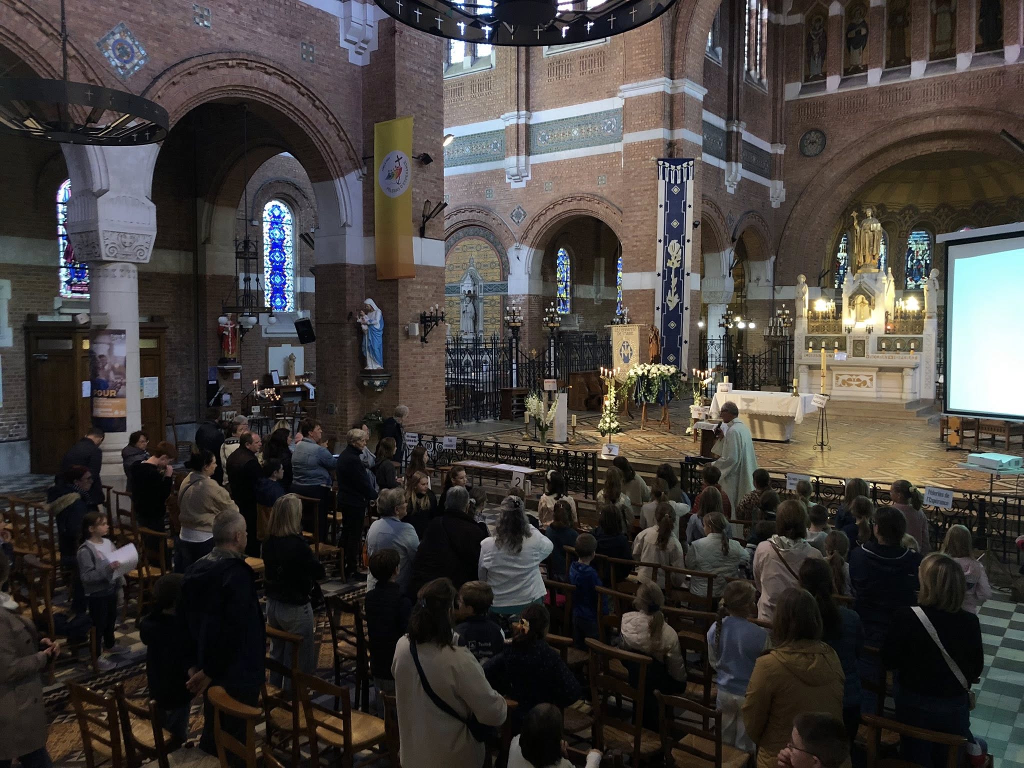 556031650_1967156880771665_3447694569331681924_n