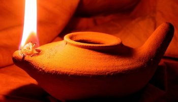 oil-lamp-1346754_960_720